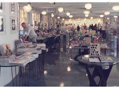 -10 Corso Como