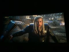 -百美汇影城(LUXE嘉里中心店)