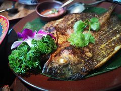 香料烤鱼-花马天堂云南餐厅 Lost Heaven(高邮路店)