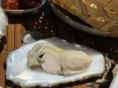 -蚝堡海鲜·威海菜·海肠捞饭·烧烤·亚洲吃蚝公司(幸福门店)