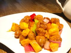 菠萝咕噜肉-金苑酒家·客家菜·广东老字号(万象店)
