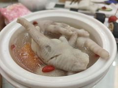 -顺德人家食府(黄金广场店)