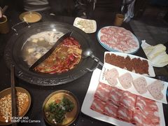 -宽板凳老灶火锅(簋街店)