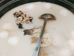 -香山湖家家宴(中山陵店)