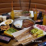 听说这家店的串串都是网红