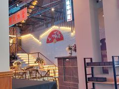 -里堂派对·独栋团建聚会小院轰趴馆(三圣乡店)