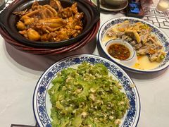 -客家大院·非遗赣南客家菜(郁孤台店)