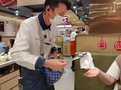 -海底捞火锅(高新万达店)