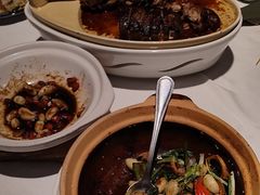 -八府香鸭·啫啫煲(华山路店)