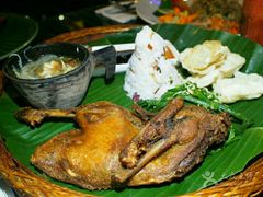 -Pundi Pundi Restaurant