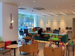 -星巴克臻选(上海淮海百盛购物中心店)
