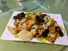 -桃子餐厅·天津菜(王顶堤总店)