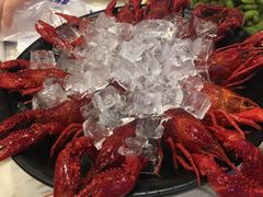 -虾弄弄海派小龙虾·牛羊蝎子火锅