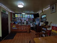-敖特尔布里亚特美食坊(世纪花苑店)