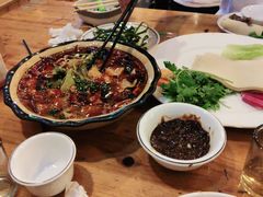 -鹤乡东北菜(崮山路店)