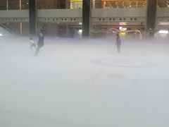 -冰堡国际溜冰场(观澜湖新城MHMALL店)