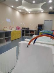 -四季宝贝婴幼儿水育成长中心(陆家嘴店)