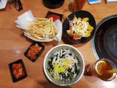 -肥肥虾庄·金牌油焖大虾(杨园滨江时代walk店)
