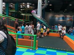 -蒙特利亲子乐园