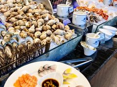 -圣丰索菲特·2 On 988 Café 自助餐厅