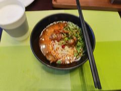 -成都保利公园皇冠假日酒店(熊猫基地店)