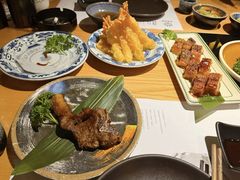-枝魯枝魯自助料理