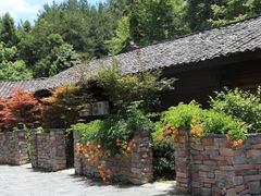 -梭布垭石林景区