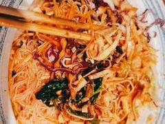-喝丢一只鞋辣炒海鲜小烧烤(三八广场店)