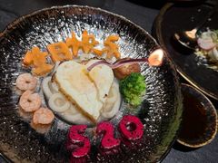 -蟹犇前•帝王蟹雪蟹(陆家嘴店)