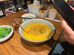 -蟹黄鱼·海派深夜面馆(巨鹿路店)