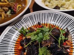 -天山集市(和家乐广场店)