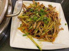 -老来福·非遗酸汤兔(凯旋路店)