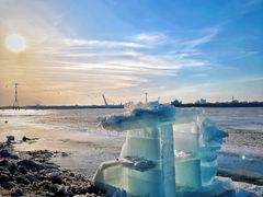 -人民防洪胜利纪念塔