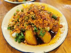 -拈签一笑黄牛肉辣卤串串