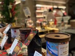 -星巴克臻选(上海今潮8弄店)