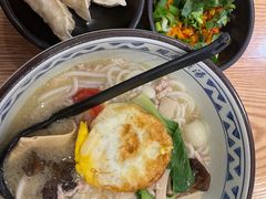 -蒙自源米线大王(信利城市广场店)