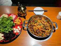 -鸡遇虾煲干锅火锅(小寨金莎店)