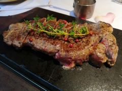 岩烧澳洲安格斯西冷牛排-Erman岩烧牛排(虹桥南丰城店)