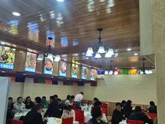 -乡土特色.冷锅鱼.牦牛肉汤锅