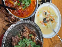 -娜仁图雅蒙古美食村(33小镇店)