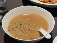 -鲁采LU STYLE(新天地店)