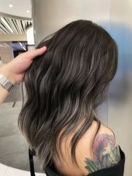 -TOP HAIR SALON