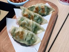 煎饺子-多喝汤·炖汤蒸饭(云门店)