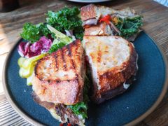 超级牛肉帕尼尼-O'mills Sourdough Bakery&Bistro(永嘉路店)