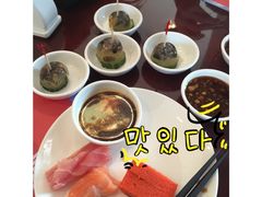 -荣誉国际酒店-云顶旋转餐厅