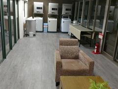 -丽湖大饭店