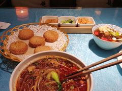 -张氏宽窄巷成都菜(澳德乐店)