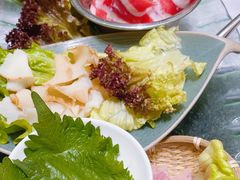 -红鼎豆捞·非遗鲍皇汤火锅(宝丰路店)