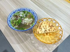 -丰登陕西水盆牛羊肉·泡馍