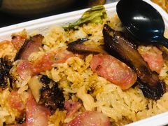 -新大咀港式茶餐厅(宝山万达店)